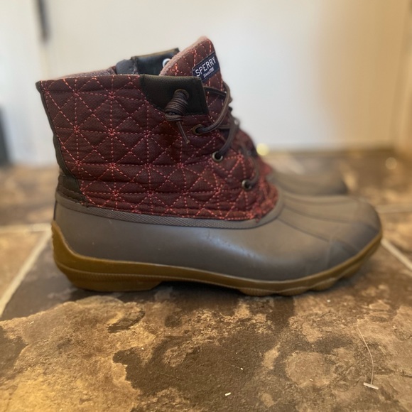 Burgundy Sperry Boots! - Picture 2 of 4